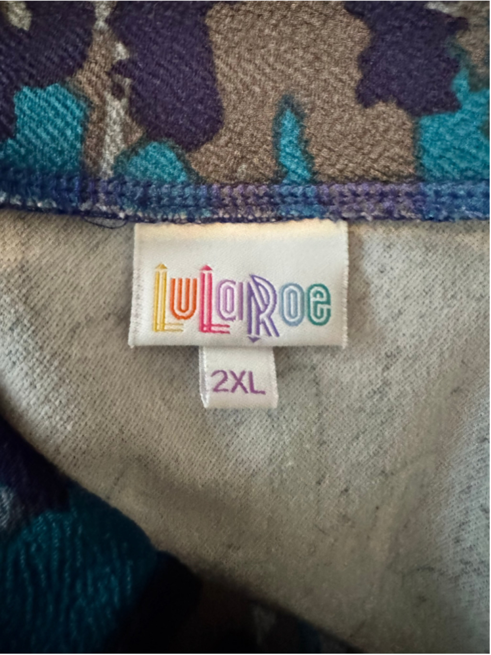 Women's LuLaRoe Midi Skirt 2X Blue Grey Abstract Print - Picture 3 of 4